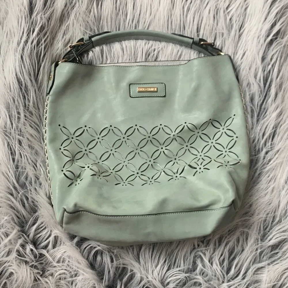 Coco + Carmen‎ Beautiful Laser Cut Mint Shoulder Bag Size M